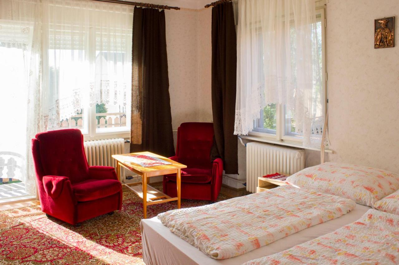 Haus Margit Hotel Hévíz Екстериор снимка